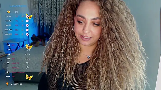 _Just_a_queen_3 webcam