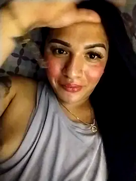 Yourbabyshane webcam