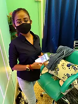 Webcam Model (Puja-baby) is live