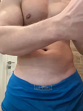 magic-love1 - Magic-love1's free webcam