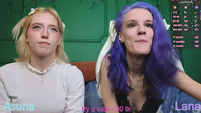 PrettyLadies_ webcam