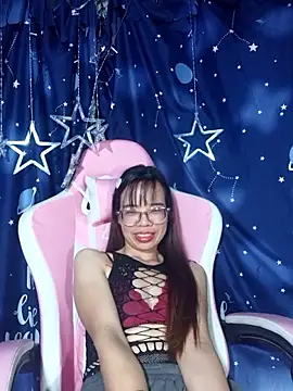 __Mai-love19__ webcam