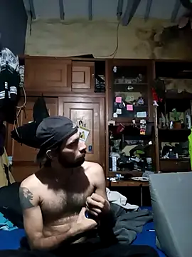 hairy_mannn webcam