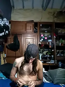 hairy_mannn webcam