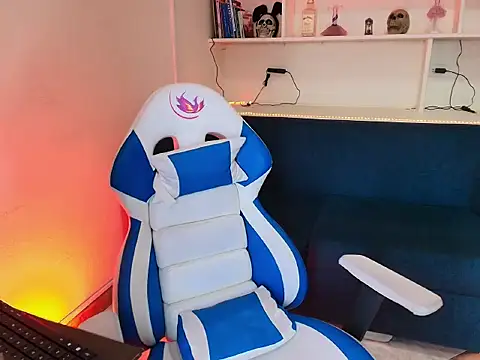 Samantha_Martiness webcam