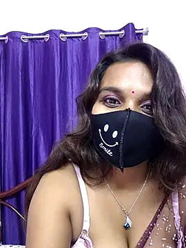 Webcam Model (cutie_pei002) is live