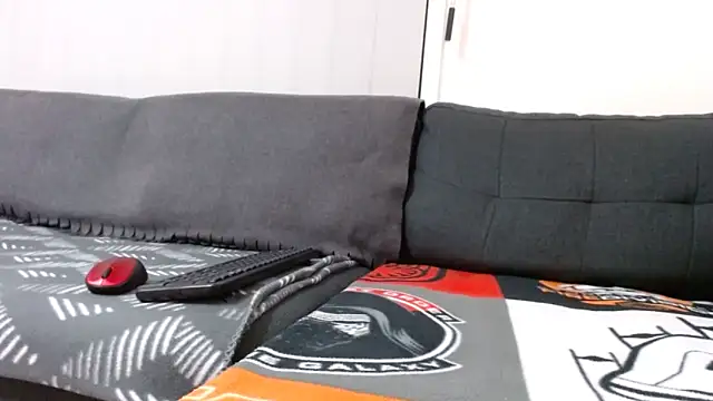 lilchristian@xh webcam