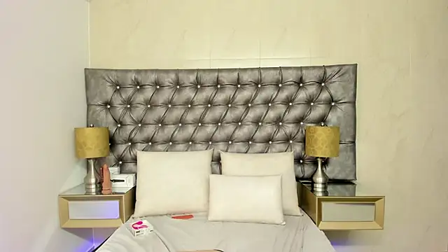 Charlotte_Myers webcam