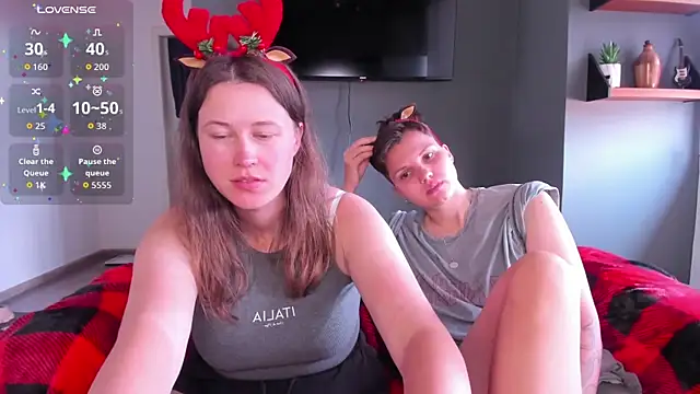 Tenderly_Couple webcam