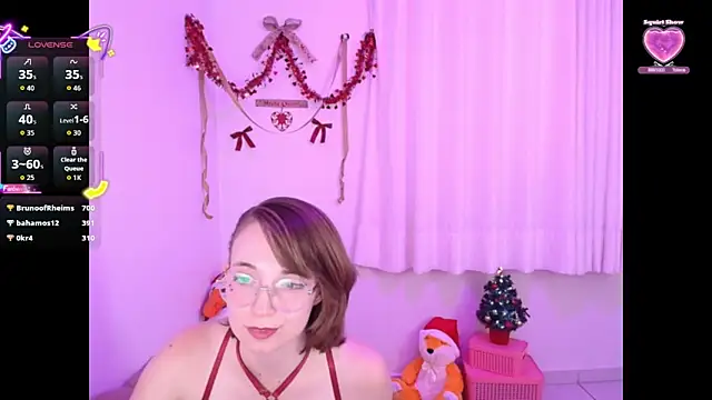 Elise_Nyx webcam