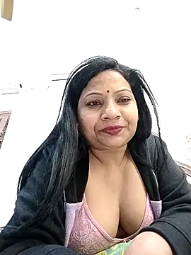 Cute-Janvi20 webcam