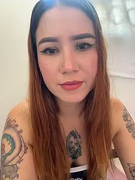 Annyhathatway webcam