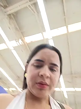 Julieth_hot-69 webcam