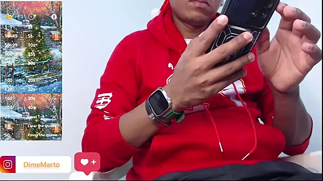 mike_black_22 webcam