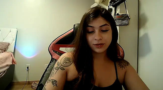 Becca_B webcam