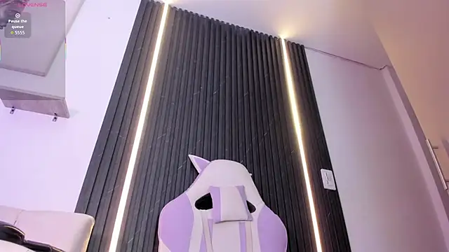 Gabrielaa_Miller_ webcam