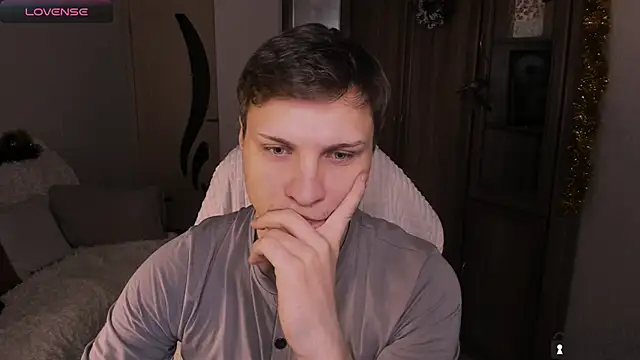 handsome_guy01 - Handsome_guy01's free webcam - UK Sex Cams