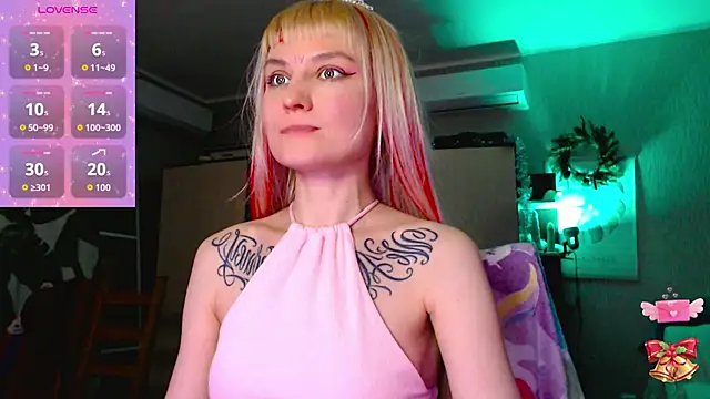 mischellemeow13 webcam