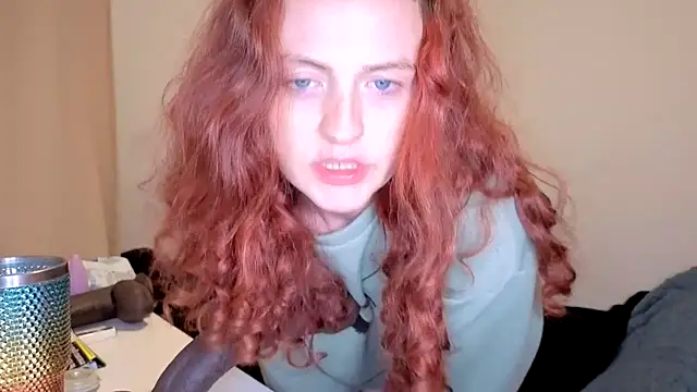 ENGLISHEMILY_69 webcam