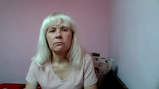 sakura_blonde webcam