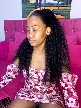 naughtiest_baddy webcam