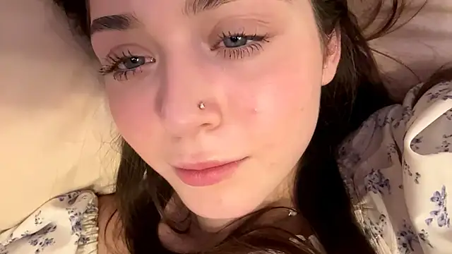 Adel_strongwoman webcam