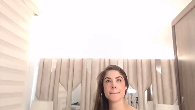 KcristalWhite webcam