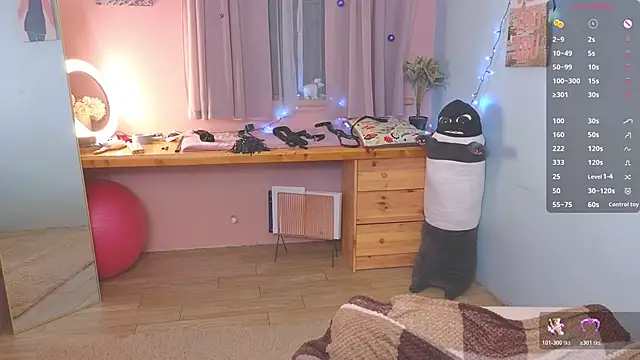 laracroftmansion webcam