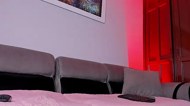 Supreme_Alpha webcam