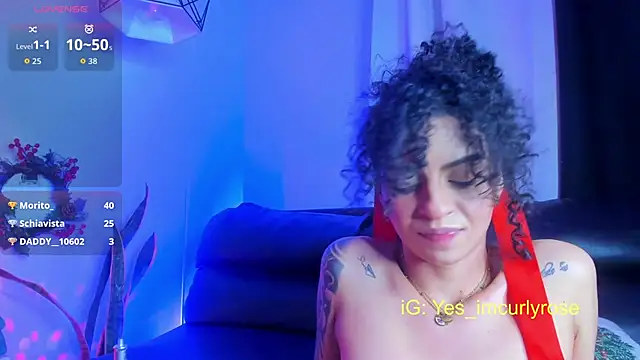 CurlyRose__ webcam