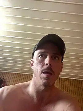 Mac_ThunderCock webcam