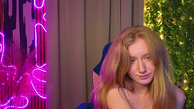 PriscillaPowell webcam