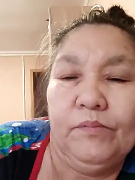 Zulfiya_Bruce webcam