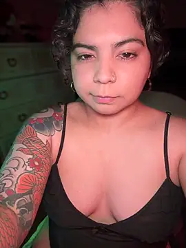 kimmiakiss22 webcam