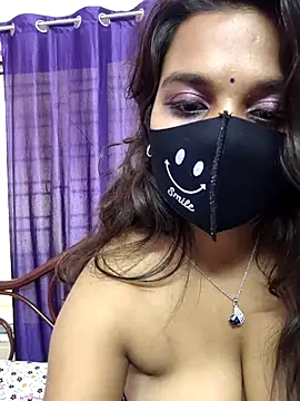 Webcam Model (cutie_pei002)  is live.Free join now!