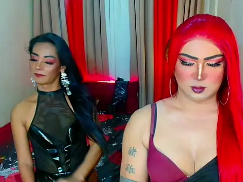 Incredible_Shemale webcam