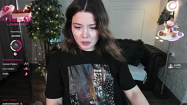 dark_moni (F young) - Who is Santa?