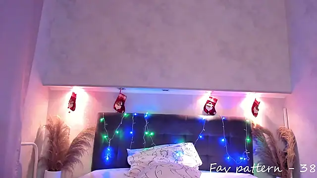 Camilla_Kelly webcam