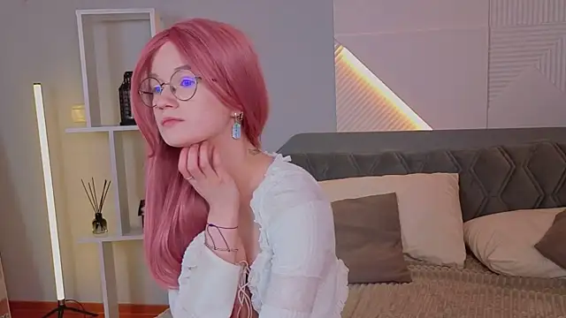 Kitty_smalltits webcam