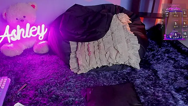 1Ashley_ webcam