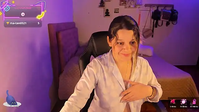 Sabrina_Hall_ webcam