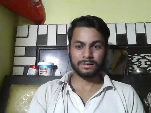 Stubborndesiboy webcam