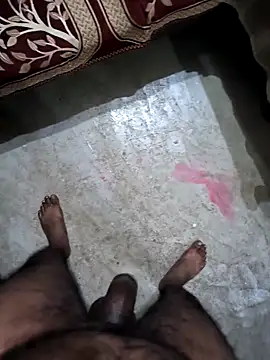 Bull_For_Cuckold_Realmeet webcam