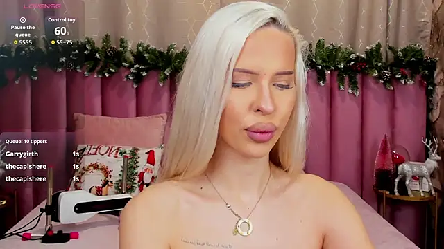 KailaCrystall webcam