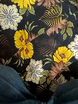 mumbai_playboy201 webcam