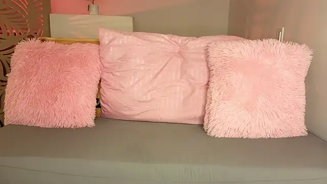 vickvalencia2 webcam