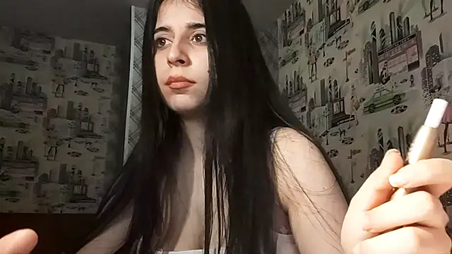 WaltraudPattie webcam