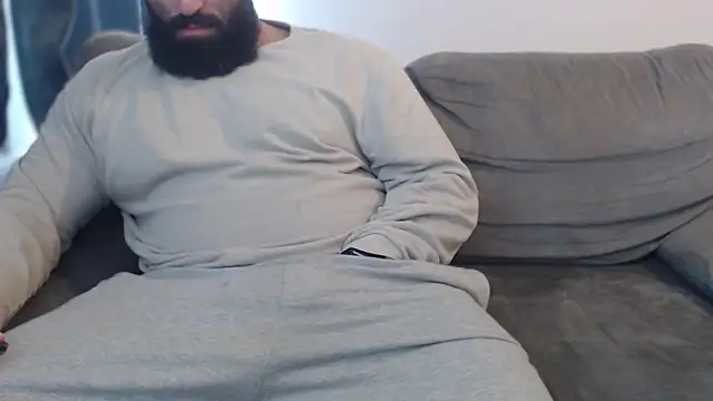 hugemachohandsome webcam