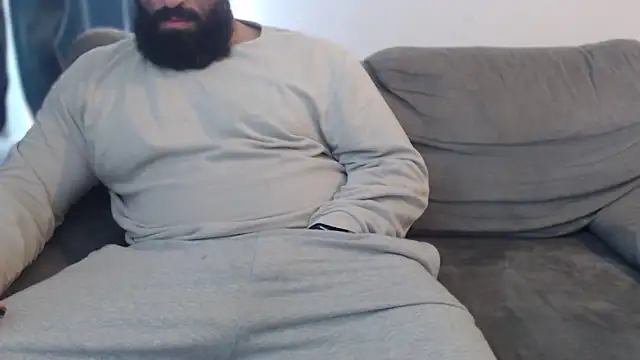 hugemachohandsome webcam