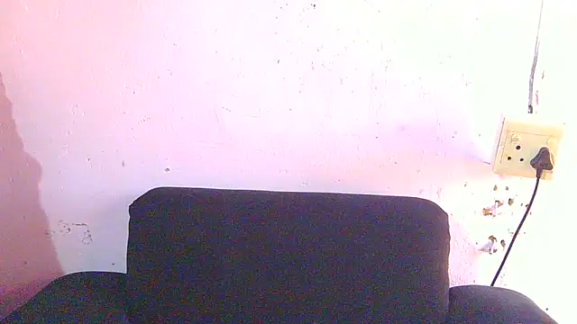 Augustine-Blooomxx webcam